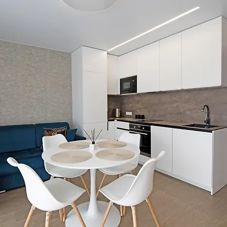 Apartment 4-you
